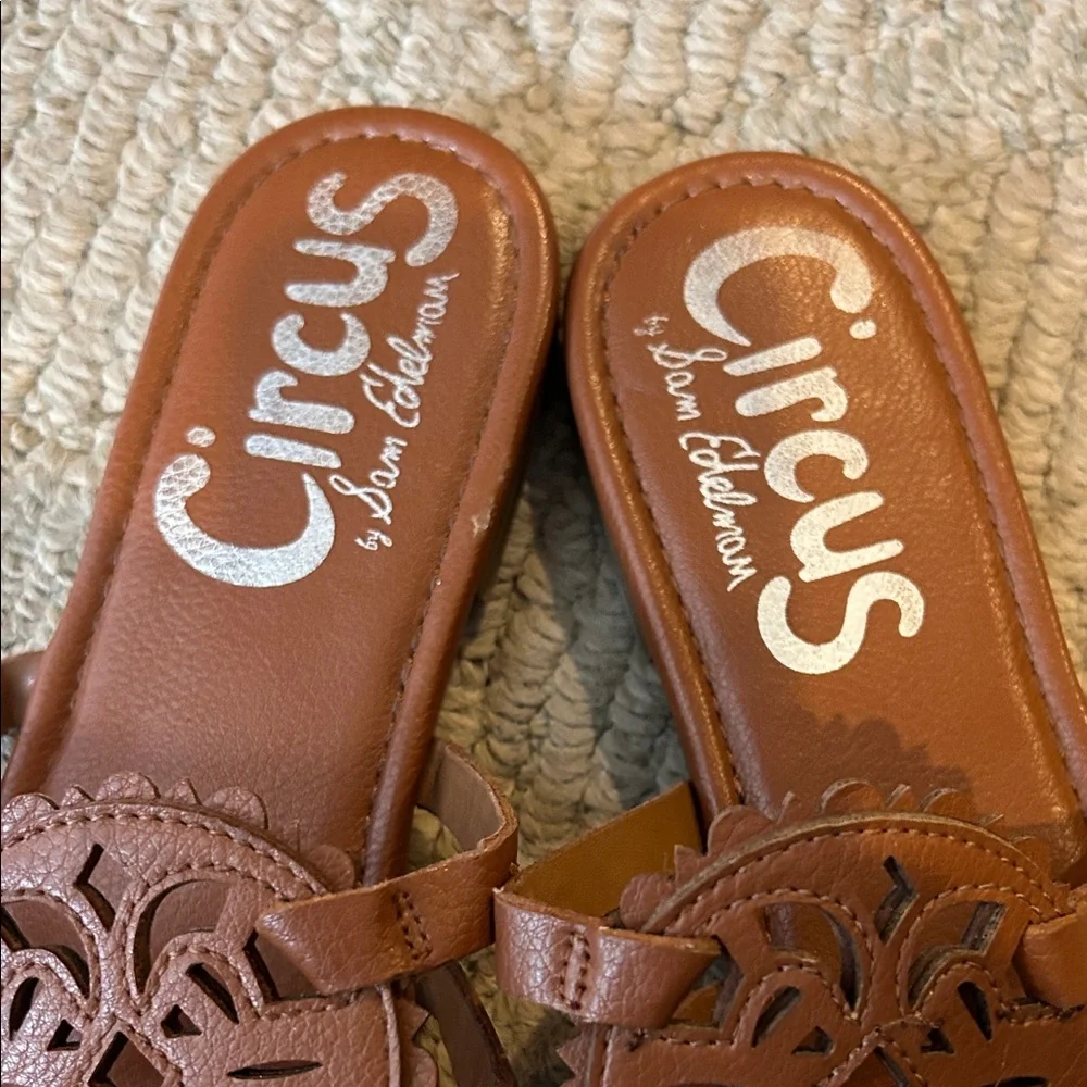Circus by Sam Edelman Tan Cutout Sandals - Picture 5 of 9